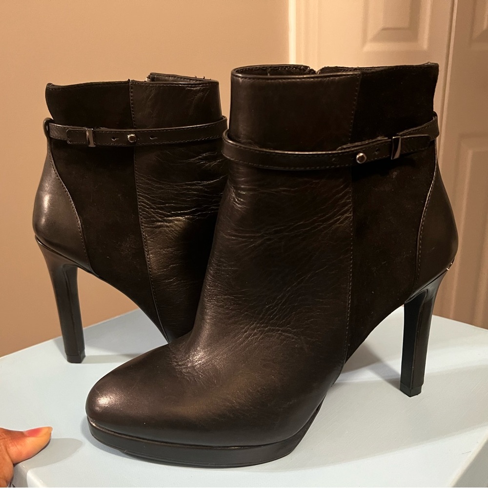 Black Antonio Melani Kingstan Booties with heel 7M